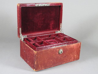 A Victorian leather jewellery box with hinged lid 9"