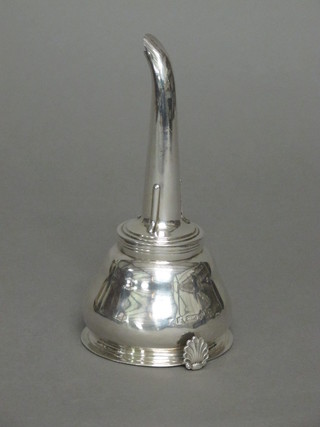 A Georgian Scottish silver wine funnel, marks rubbed, 3 ozs