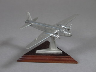 A Royal Hampshire pewter model of a Wellington Bomber 5  1/2"
