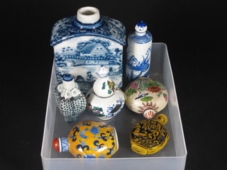 An Oriental blue and white caddy 4", a rolleau vase 3" and 5 reproduction snuff bottles