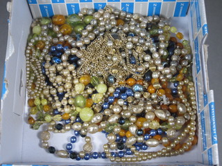 A quantity of various beads