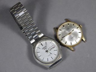 A gentleman's Montin wristwatch and a Qvaras automatic  wristwatch
