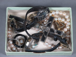 A lady's Omega wristwatch together with a small collection of costume jewellery