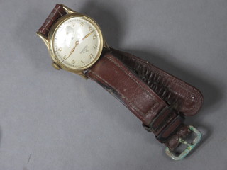 A gentleman's Record wristwatch in a 9ct gold case