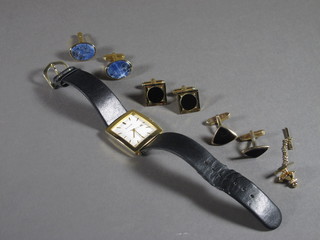 A gentleman's Accurist wristwatch and various pairs of gilt metal cufflinks