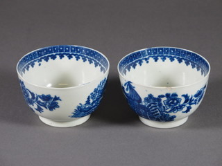 2 blue and white Dr Wall period Worcester tea bowls