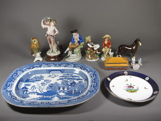 A blue and white Willow pattern meat plate 18", a circular  Copeland plate decorated birds, an Oriental jar and cover, a small  collection of figures etc