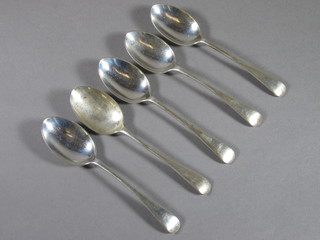 5 silver Old English pattern teaspoons Chester 1922, 2 1/2 ozs