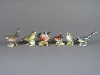 6 various Beswick birds - Wren, Grey Wagtail, Gold Finch, Bull  Finch, White Throat and a Gold Crest