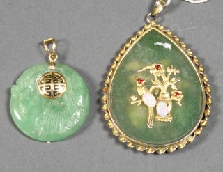 2 modern Chinese jadite pendants, yellow metal mounted