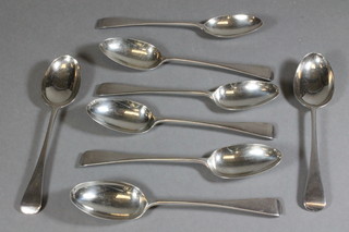 A harlequin set of 8 silver Old English pattern table spoons - 6 x  London 1898, 1 London 1912 and 1 London 1913 10 ozs