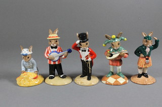 5 Royal Doulton Bunnykins figures comprising Seaside Bunnykins, Banjo Bunnykins, Ring Master Bunnykins, Jester  Bunnykins and Scotsman Bunnykins, boxed
