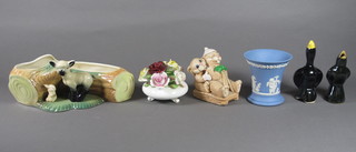 A Wedgwood blue Jasperware trumpet shaped vase 3", a Hornsea  trunk shaped vase, 2 black glazed pottery pie lifts etc