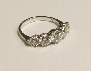 A lady's gold dress ring set 5 diamonds, approx 2.96ct