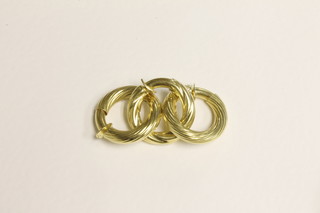 3 18ct gold hoop shaped earrings 13.6grams