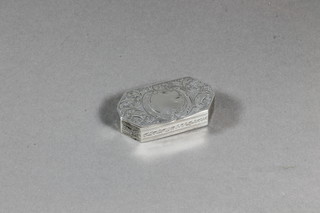 An Edwardian silver engraved pill box with hinged lid,  Birmingham 1903