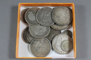 A Victorian 1887 crown, 4 Victorian silver half crowns 1 x 1880  and 3 x 1887 together with other silver coins