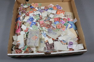 A box containing approx 1000 GB stamps 1864 to 1907, mainly  pre-war