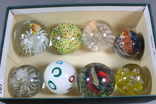 8 various glass paperweights