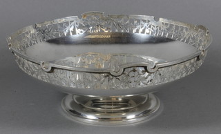 Mappin & Webb, a circular pierced silver bowl, Sheffield 1926, 17 ozs  ILLUSTRATED
