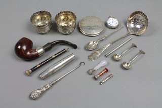 A Georgian silver sifter spoon, a Victorian silver salt and minor items 