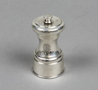 A Victorian silver pepper grinder, Birmingham 1897, 3.5"