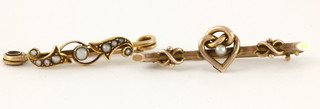 2 9ct gold pearl set bar brooches