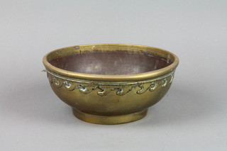 A circular Chinese bronze bowl 8"