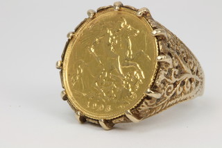A 1905 half sovereign ring in a 9ct gold mount