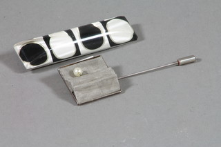 A rectangular plastic brooch 3" together with an Art Jewellery pin