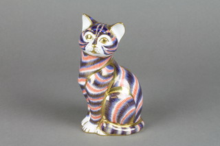 A Royal Crown Derby figure of a seated cat 5"