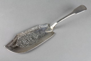A William IV pierced silver fish server with formal leaves and fish, London 1831, maker William Johnson