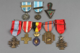 7 French WWII medals