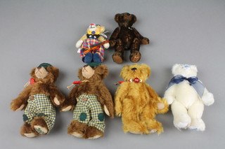5 Herman teddy bears - 2007, 2008, 2009 x 2 and 2010, together with 1 other 