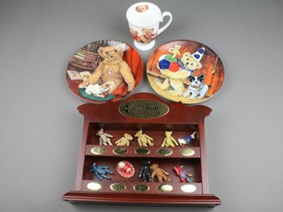 10 Steiff metal figures of bears  1 1/2" (1 f), 2 Steiff Club wall plates 7" and a Herman mug 