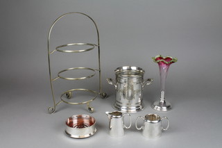 A silver plated siphon holder and minor plated items
