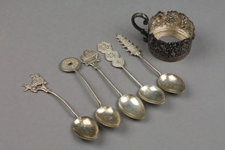 An Edwardian pierced silver coffee can holder, 5 Chinese white metal spoons