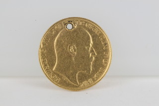 A half sovereign 1909, drilled