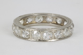 A white gold 16 stone diamond eternity ring, approx 3ct 