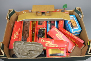 A collection of Airfix and Hornby rolling stock 