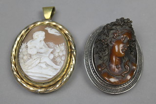 A Victorian gilt swivel cameo pendant, a ditto brooch