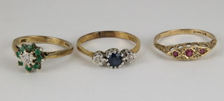 3 9ct gold gem set rings, size O, M and P