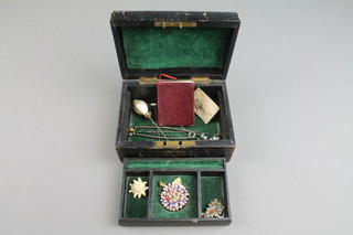 A Victorian trinket box containing minor costume jewellery 
