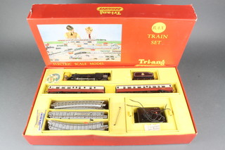 A Triang Rax electric train set Princess Elizabeth and tender, boxed 