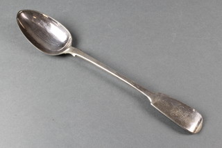 A mid Victorian fiddle pattern gravy spoon, London 1846, 160 grams