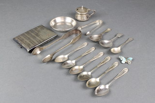 A silver mustard, a silver nut dish and minor items