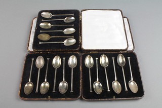 3 cased sets of 6 silver teaspoons, Sheffield 1929, 120 grams