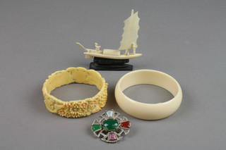 A carved composition floral bangle and minor items