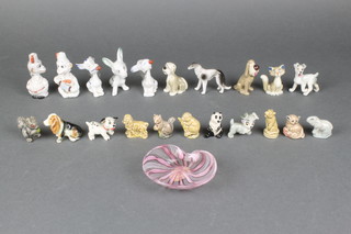 13 Wade Whimsies, 5 foreign porcelain animals with nodding heads, 3 others and a Murano glass dish