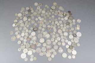 A quantity of pre 1947 coins, approx 310 grams 